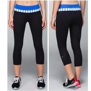 Lululemon Run Inspire Crop II workout legging pants Sz-6. F5